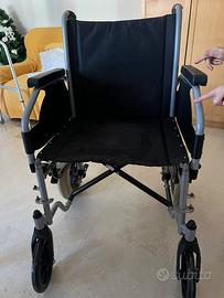 Sedia a rotelle da trasporto - ruote piccole