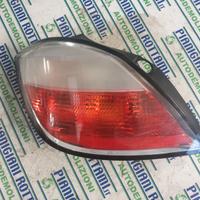 Faro Posteriore Sinistro Opel Astra H 2004