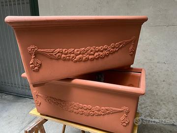 N 2 Cassette resina Festonata 90 cm.