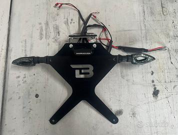 Portatarga regolabile barracuda