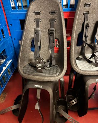 Seggiolino per bici Thule modello portapacchi