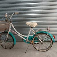 Bicicletta da donna vintage torpado
