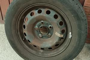 Gomme e Cerchi 195/65 R15 91V (5x114.3 ET48)