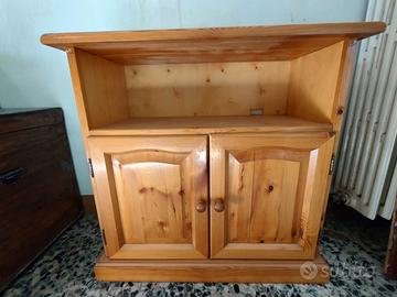 mobiletto in pino massello