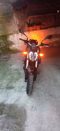 Moto 302 Benelli