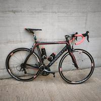 bici Pinarello Rhaza