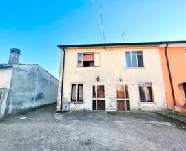 Casa in linea su due livelli a Nogara