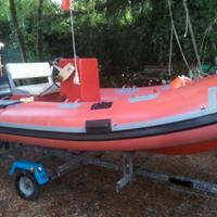 Gommone motore carrello