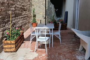 MONOLOCALE A SPOTORNO