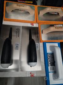 attrezzi piastrellista