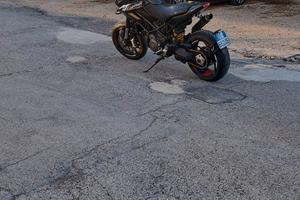 Ducati hypermotard 1100 evoSP Performance