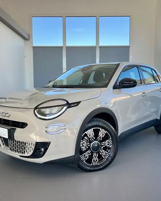 FIAT 600 HYBRID 145 CV MHEV ICON