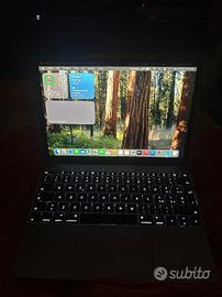 macbook 12 con seequoia 2026 air perfetto ssd250