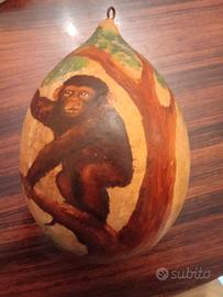 Zucchetta decorativa dipinta a mano – con seme