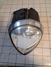 Faro anteriore sx Lancia Thesis Emblema