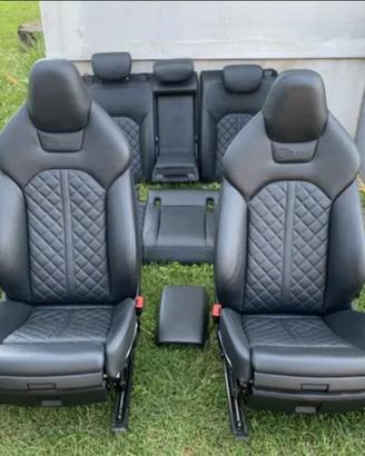 Interni Sedili Audi A6 S6 RS6 4G Competition S-lin