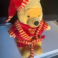 Winnie the pooh peluche con accappatoio rosso