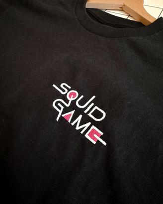 T-shirt Squid Game Logo unisex ricamata a mano