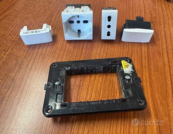 Prese Shuko, interruttori compatibili Vimar