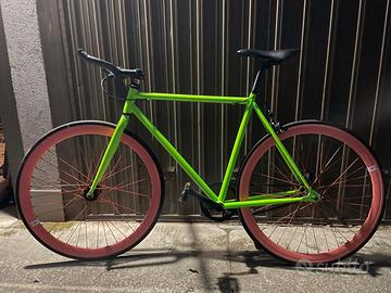 Bici scatto fisso