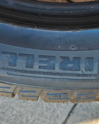 Pneumatici Pirelli Sottozero M+S 225/50/R17 98V  