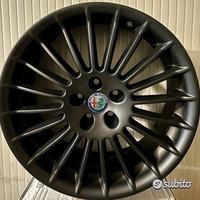 4 cerchi in lega Alfa Romeo GT da 17 Km0