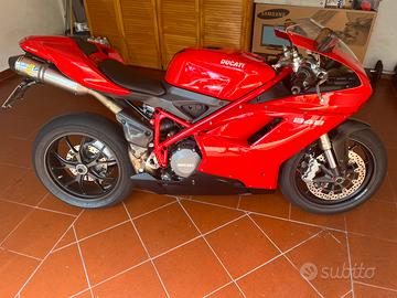 Ducati 848