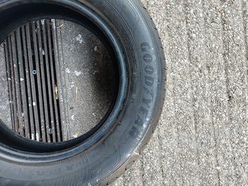 4 gomme estivi come nuovi 16