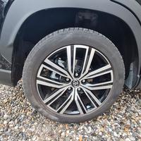 cerchioni toyota originali con gomme invernali 