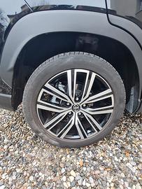 cerchioni toyota originali con gomme invernali 