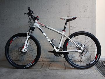 Giant Talon 0 – 26" – Taglia S – Full Shimano XT/D