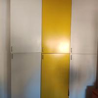 Armadio a sei ante 6 bianco giallo