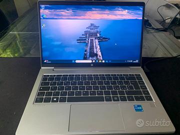 Portatile HP probook 440 G8