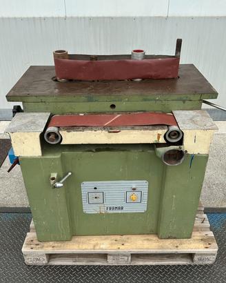 Levigatrice a nastro usata