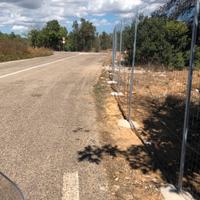 Rete e pali recinzione