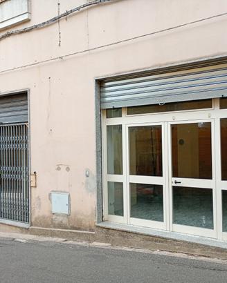 Centralissimo Locale Commerciale a Cuglieri