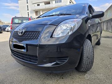Toyota Yaris 1.0 5 porte anno 2008