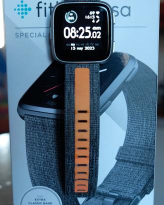 Fitbit VERSA Special Edition