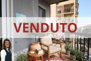 Appartamento di 145 m² con 5 locali e box auto a V