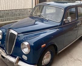 Lancia Appia 2 Serie C10S del 1958 Targa ASI