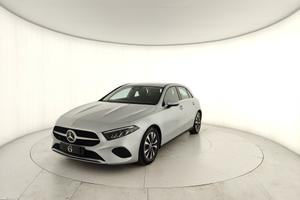 MERCEDES-BENZ A 180 d Advanced auto