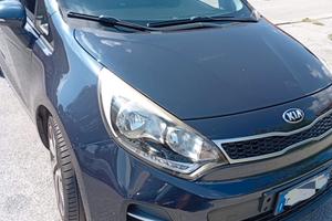 Auto KIA RIO 09/2015