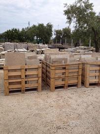 Basolati in pietra antica