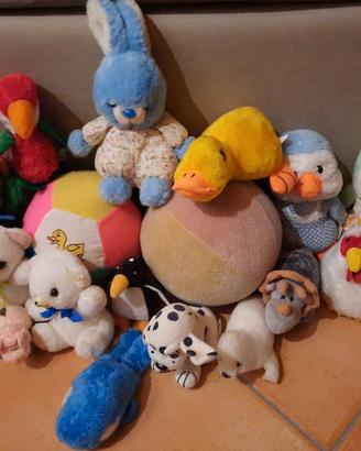 Lotto 17 pupazzi morbidi per bambini – Ottime cond