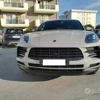 Porsche macan ricambi anno 2019/20