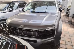 Jeep Avenger 1.2 Turbo 100 CV Summit