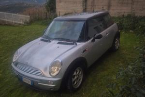 mini cuper 1600 120 cv gpl
