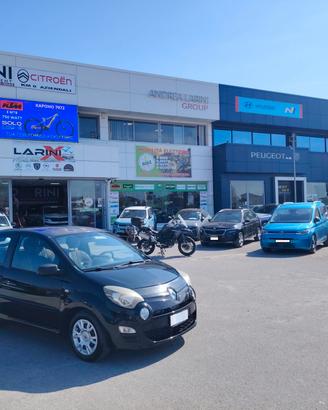 Renault Twingo 1.2 16V Live