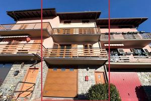 CASA SEMINDIPENDENTE A MONTAGNA IN VALTELLINA