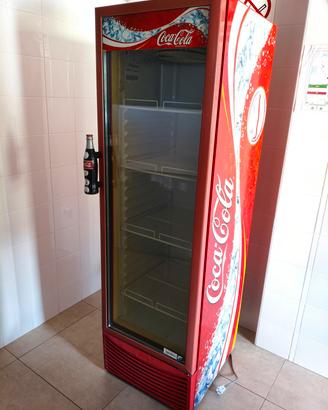Frigorifero vetrina coca cola revisionato 